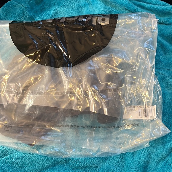 Blackmilk scale hosiery - Picture 4 of 6